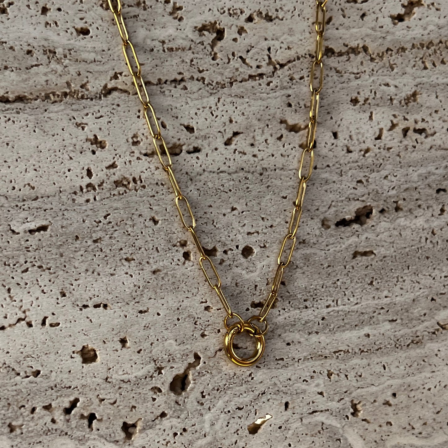 COLLAR NUDO